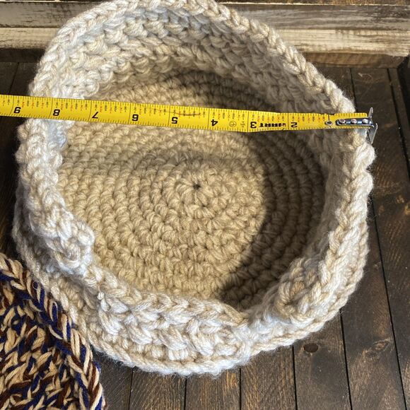 Small Handmade Crochet Round Cat Dog Bed Warm Snuggle Padded Beige - Picture 6 of 9
